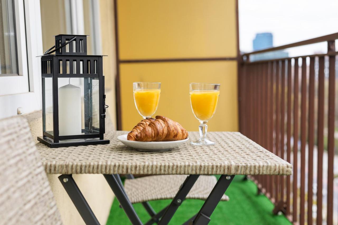 Apartament Swietokrzyska By Your Freedom ワルシャワ エクステリア 写真