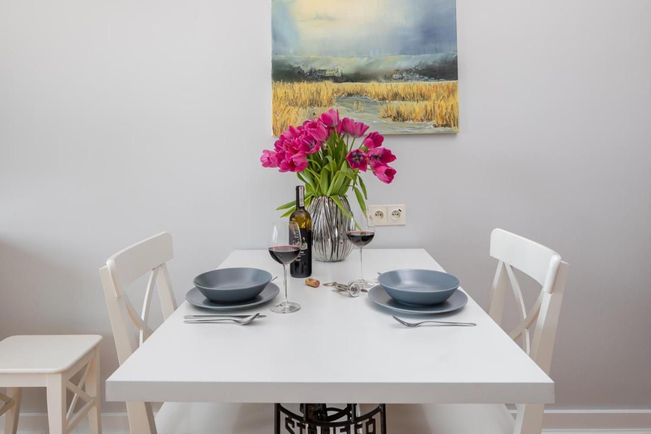 Apartament Swietokrzyska By Your Freedom ワルシャワ エクステリア 写真